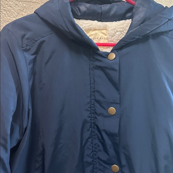 Jacket - Picture 9 of 10